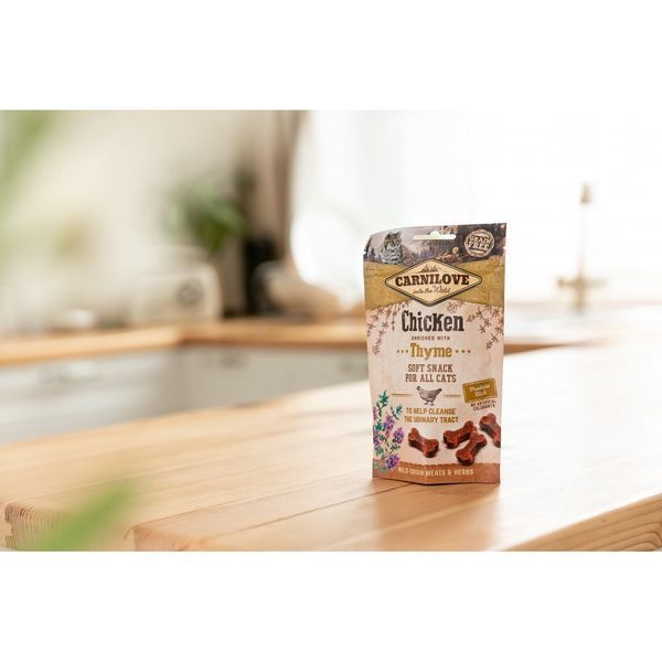 Ласощі Carnilove Cat Semi Moist Snack Chicken with Thyme для котів для здоров я сечовивідних шляхів з куркою та чебрецем 50 1111153874 фото